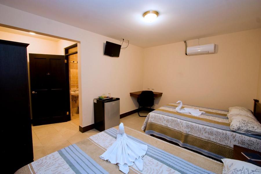 Hotel El Cerro Liberia Exterior photo